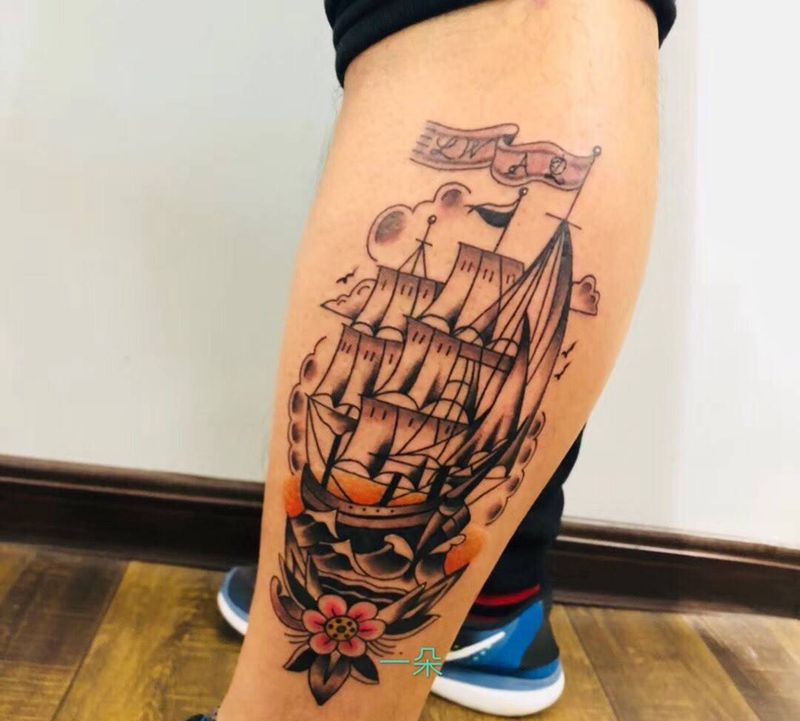 帆船纹身图片_腿部Old School纹身图案