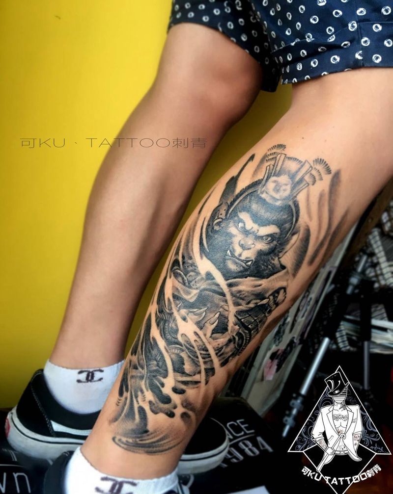 斗战胜佛纹身图片_成品腿部传统人物纹身图案