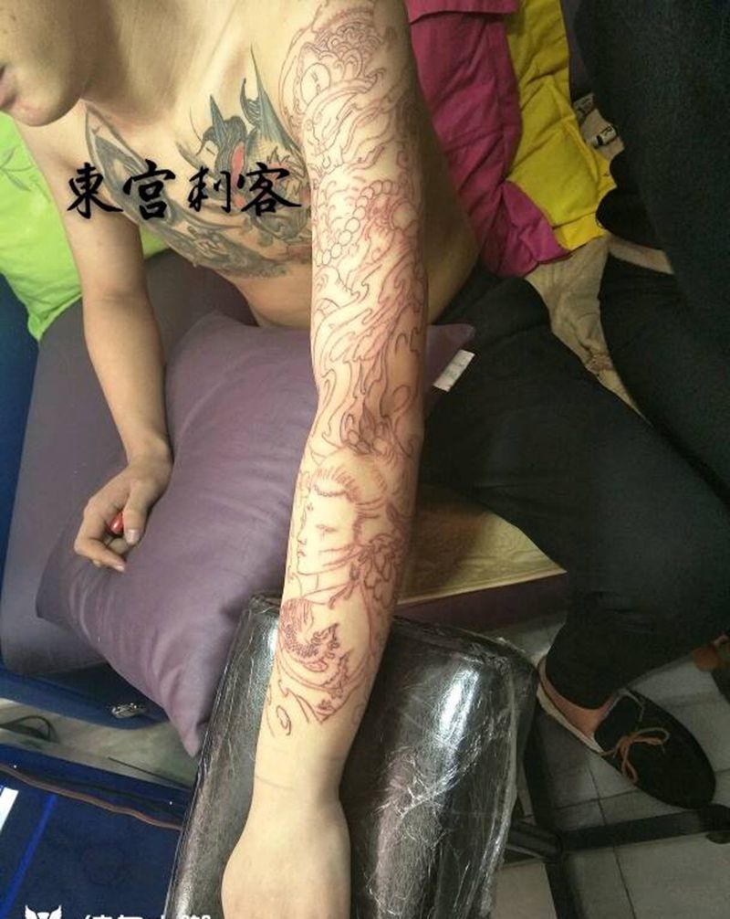 第一回合纹身图片