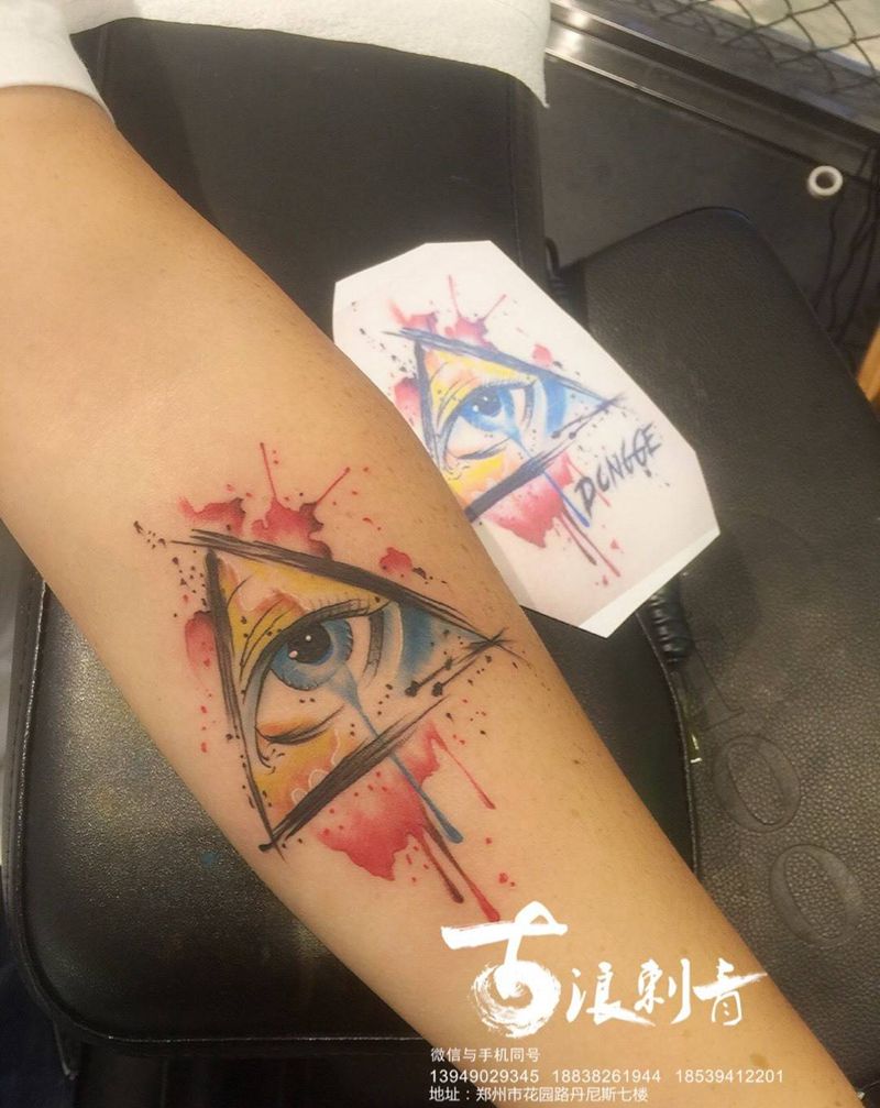 上帝之眼纹身图片