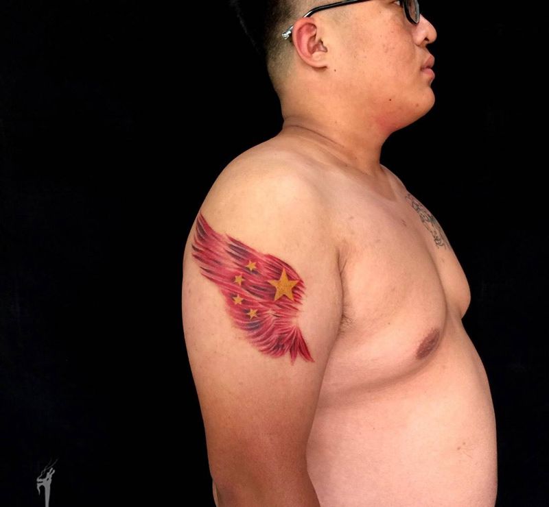 偶尔换个调调 刺传统的人应该吃嘛嘛香～[奸笑]纹身图片