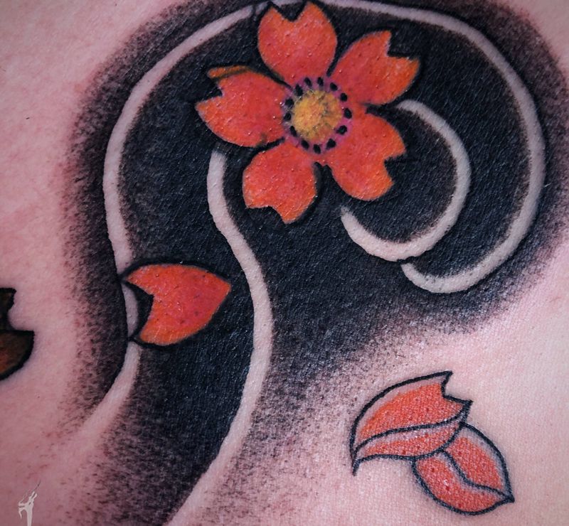 今日修改 感谢远道而来 也带走纹身图片_胸部老传统纹身图案