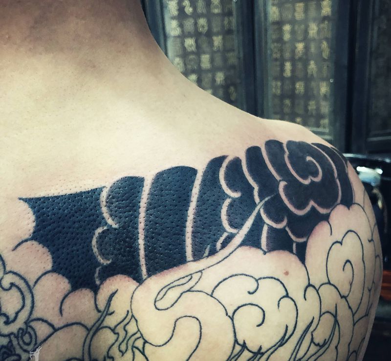今日打雾进度～纹身图片_背部老传统纹身图案