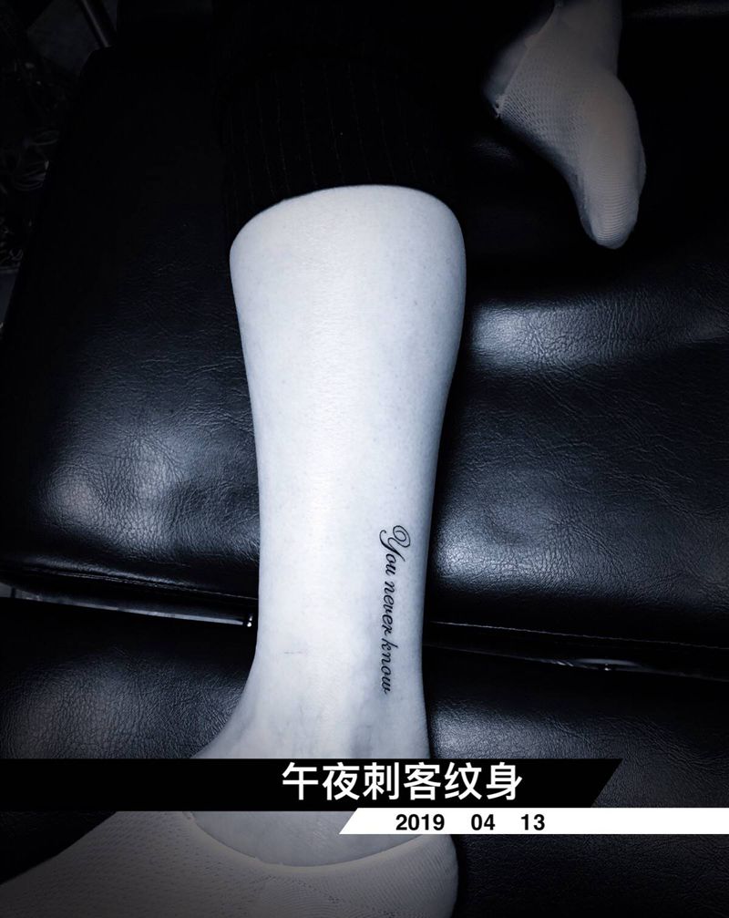 字母纹身图片_字母纹身图案