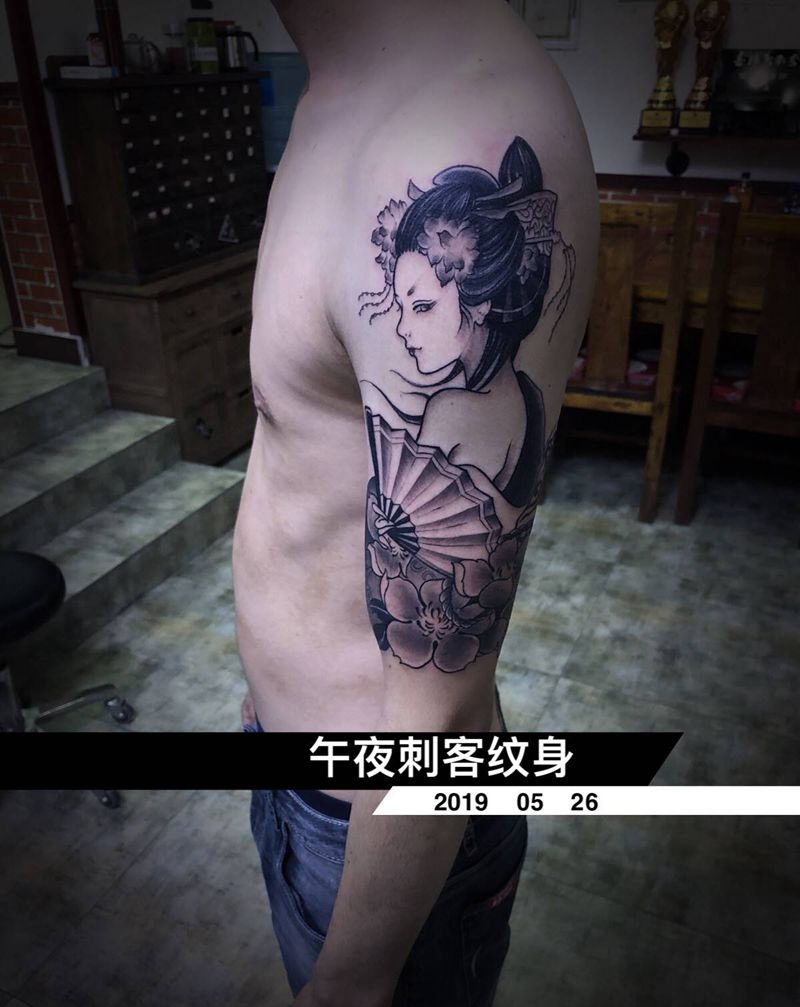 艺妓纹身图片_新传统纹身图案