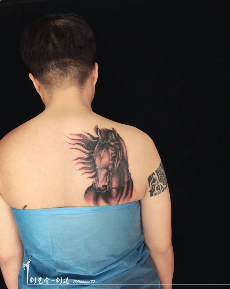 神马发型好帅～[捂脸]纹身图片