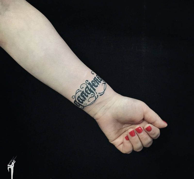 刺艺堂-彫茜老师覆盖作品 这么小的面积还是盖中盖～[机智]纹身图片