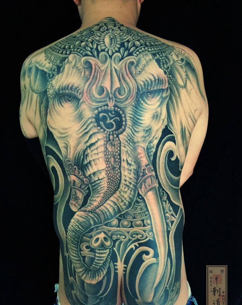 象神纹身图片_成品臀部背部腿部欧美写实习俗动物鬼神宗教纹身图案