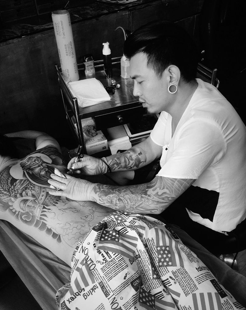 未完成纹身图片