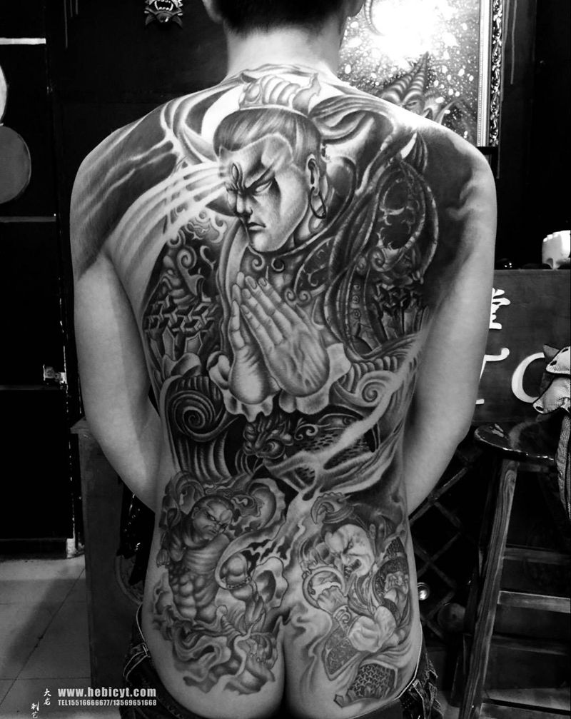 盖中盖中盖～纹身图片