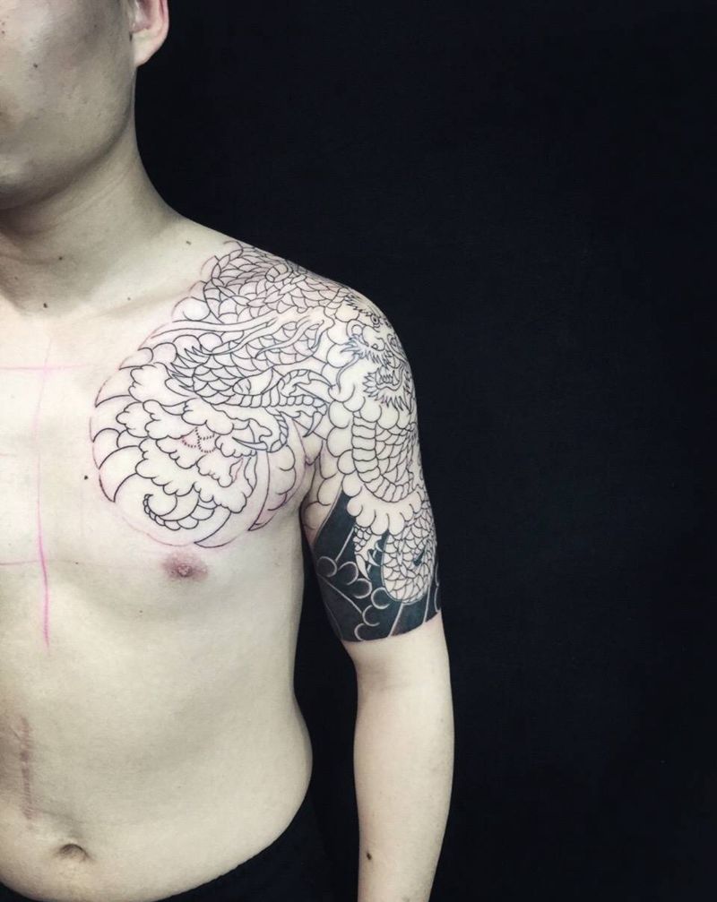 半甲龙纹身图片