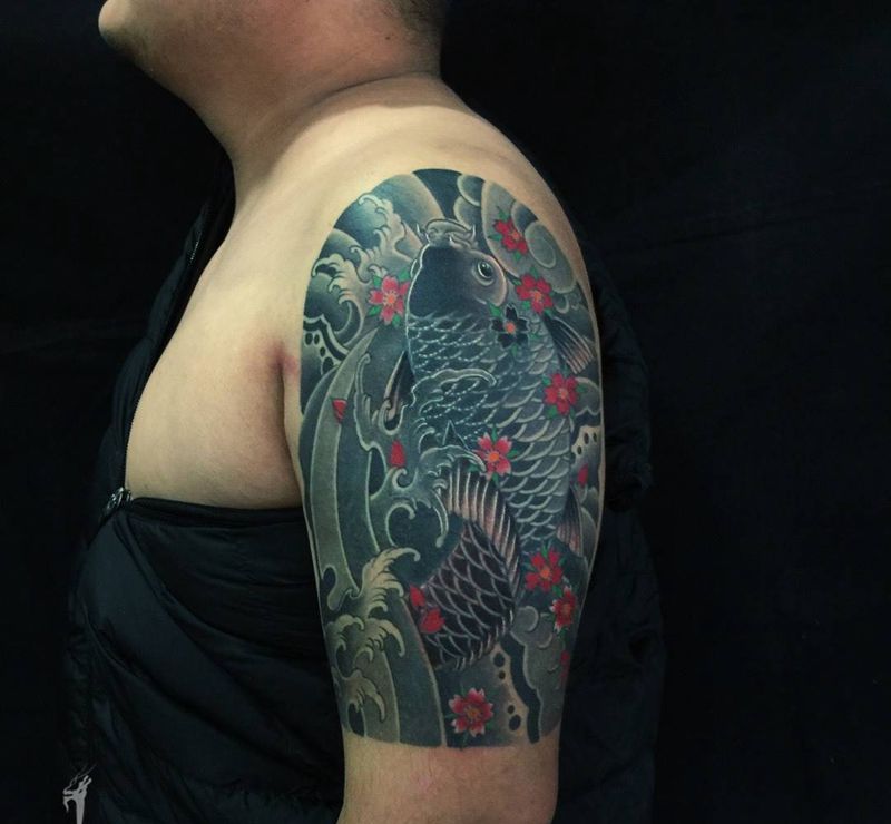 今日修盖纹身图片