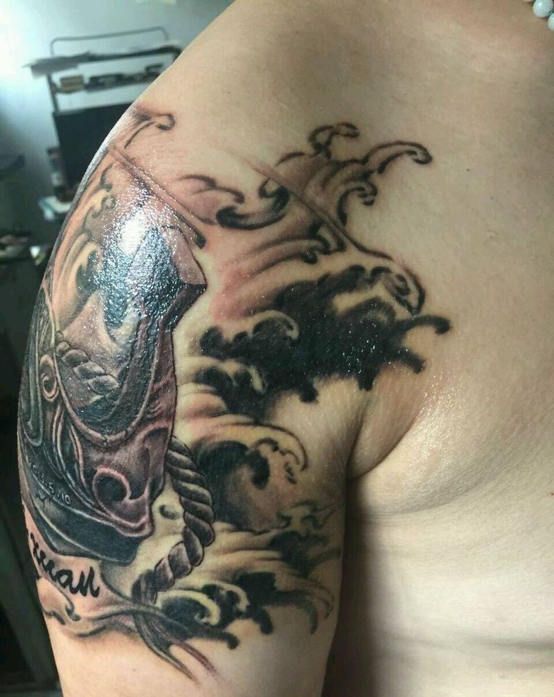 遮盖船矛纹身图片_手臂传统写实原创纹身图案