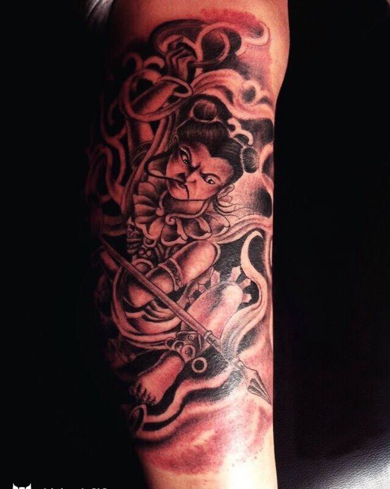 包小腿纹身图片