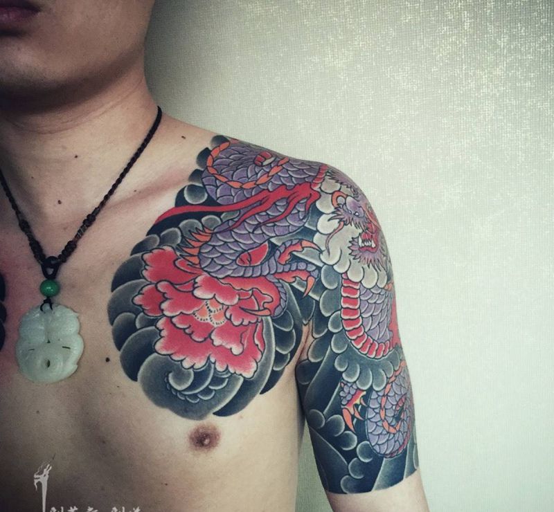 每看到都忍不住掏手机 可能是每个都映着自己的一个阶段和变化～纹身图片