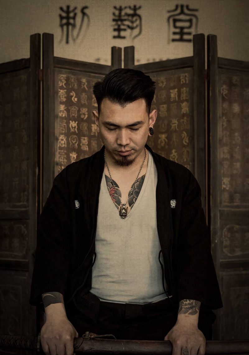 百鬼夜行时 虎妖山中啸 君举杯中酒 狭义骨铮铮～[月亮]纹身图片