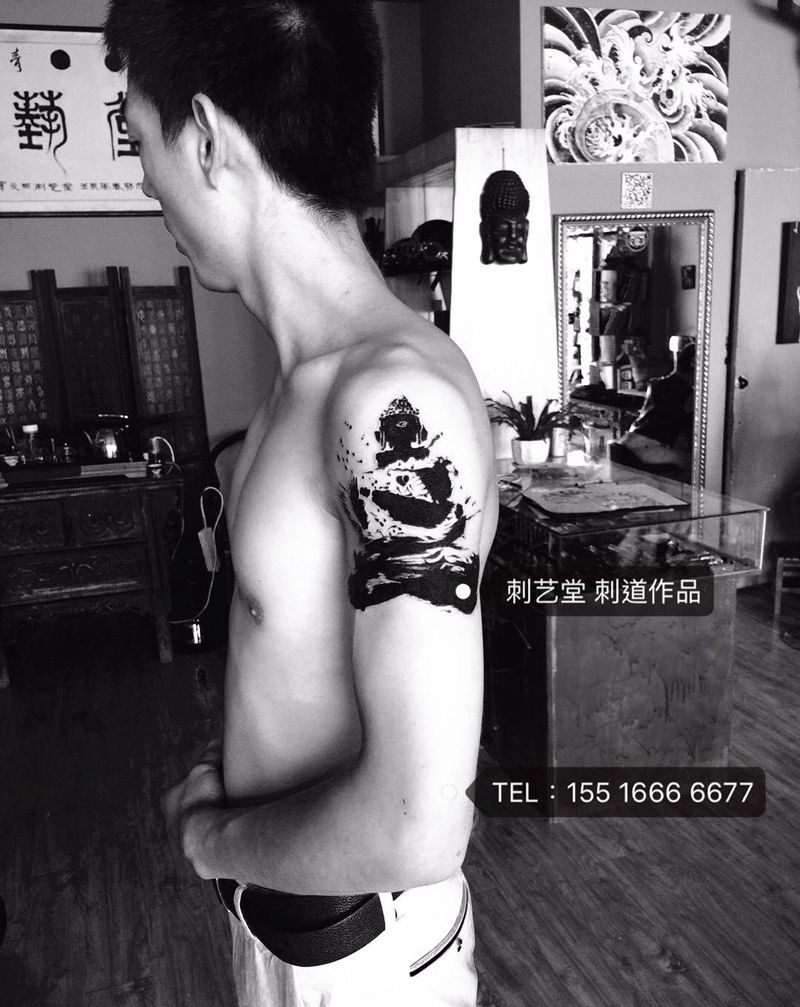 泼墨佛纹身图片