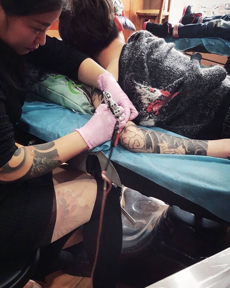 刺艺堂彫茜工作花絮～纹身图片