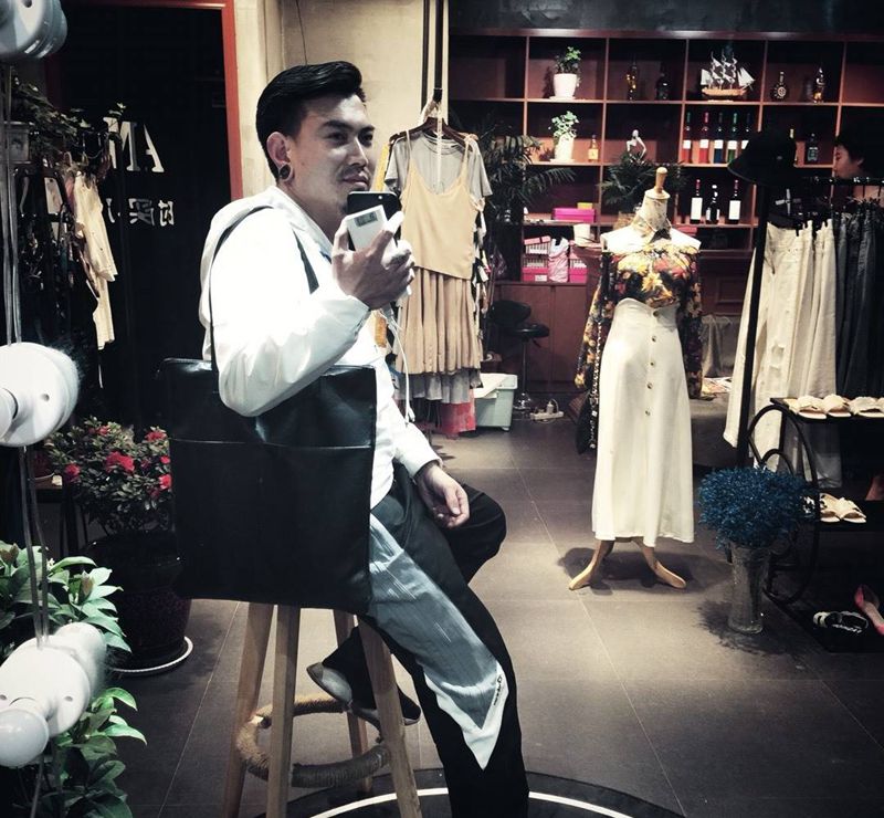 这会儿没有针挑声 没有机车响了～[奸笑][嘿哈][月亮]纹身图片