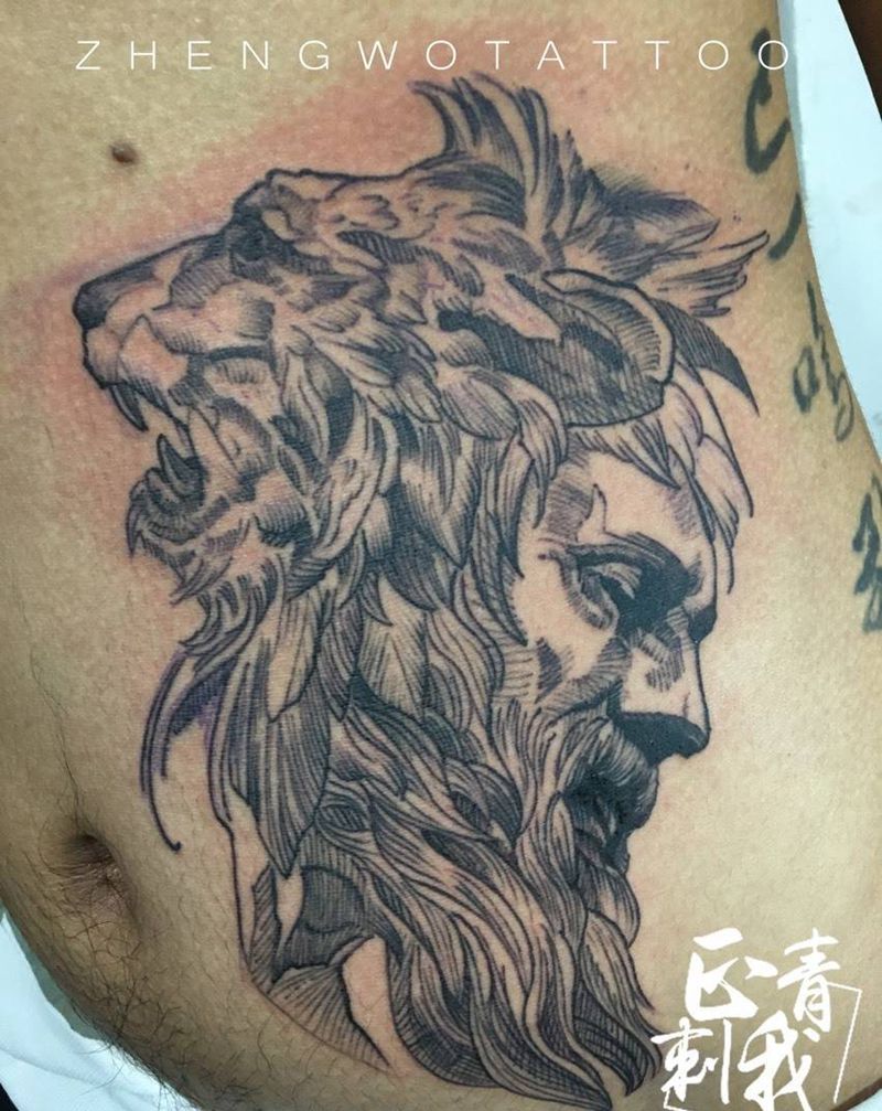 德鲁依纹身图片_腰部手臂点刺几何纹身图案