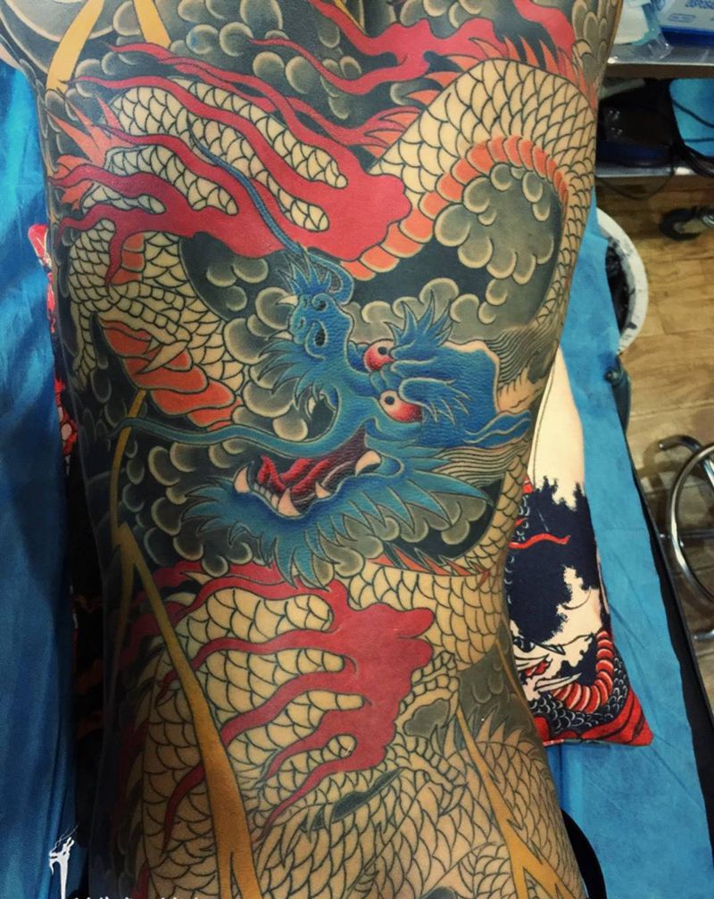 走到哪一个阶段 都该喜欢那一段时光 完成那一阶段该完成的职责纹身图片