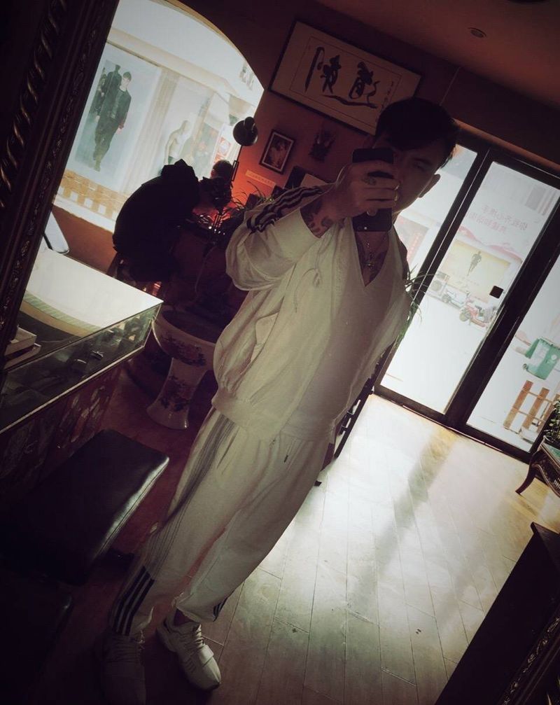 先给自己定个小目标  这个月从十斤开始～