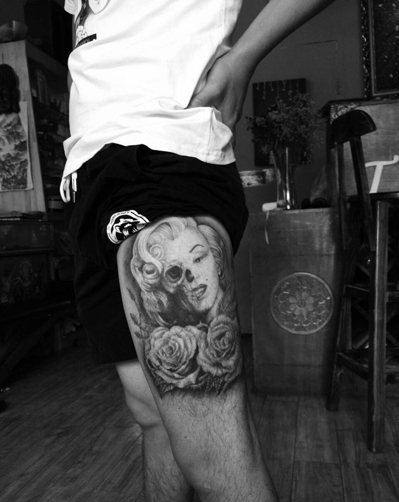 几年前的梦露 该脱毛不是～[机智]纹身图片