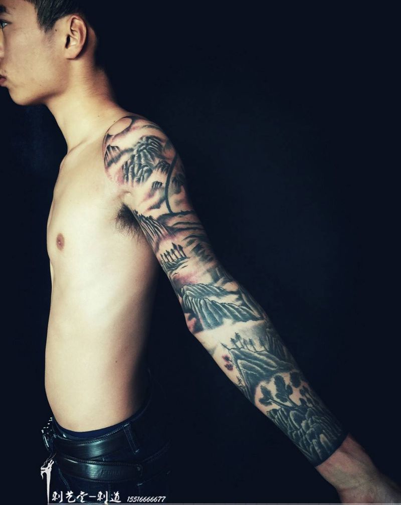 几年前的作品了 今天收工～纹身图片