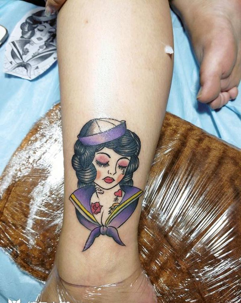 old school 大美妞纹身图片_腿部脚部欧美清新人物成品纹身图案