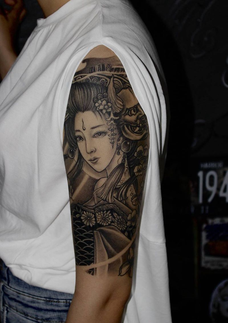 恢复后纹身图片_手臂新传统纹身图案