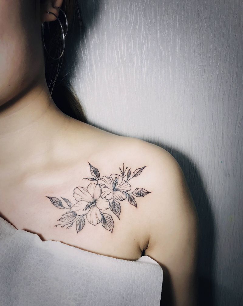 素花纹身图片_肩部颈部小清新 花纹身图案