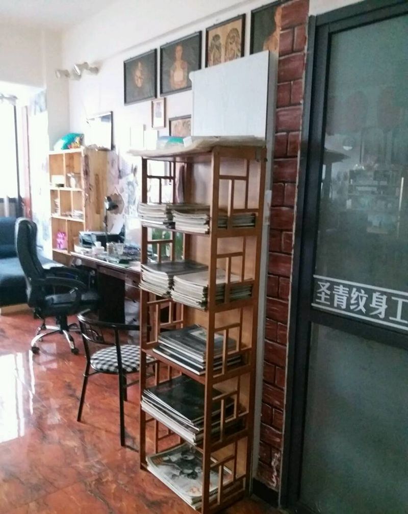 工作室一角纹身图片