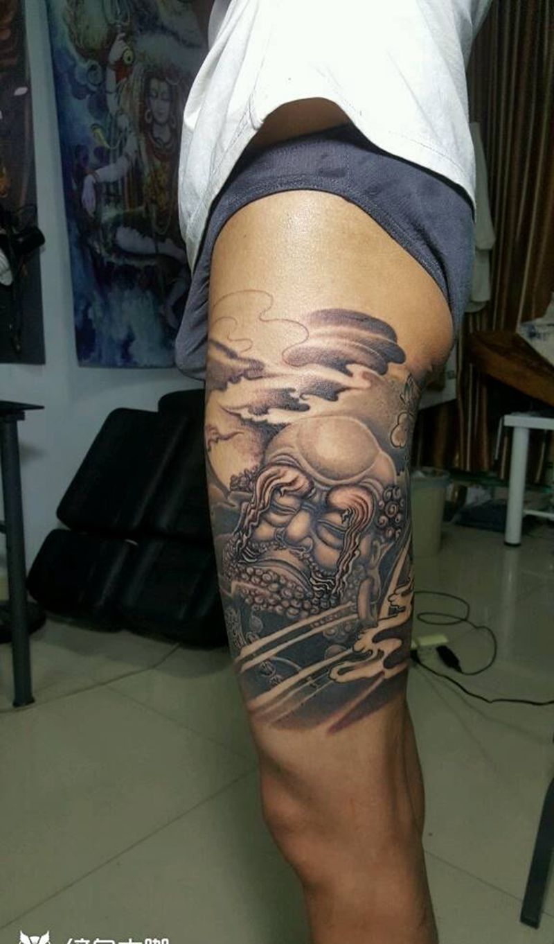 达摩纹身图片_腿部传统人物鬼神宗教达摩纹身图案