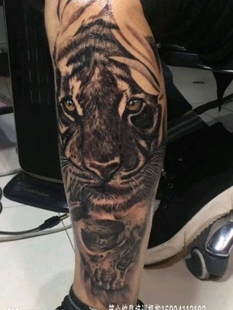 老虎纹身图片