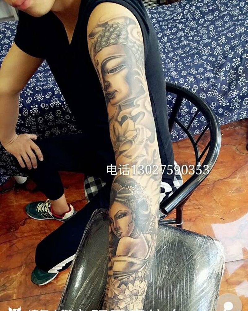 花臂,完成纹身图片