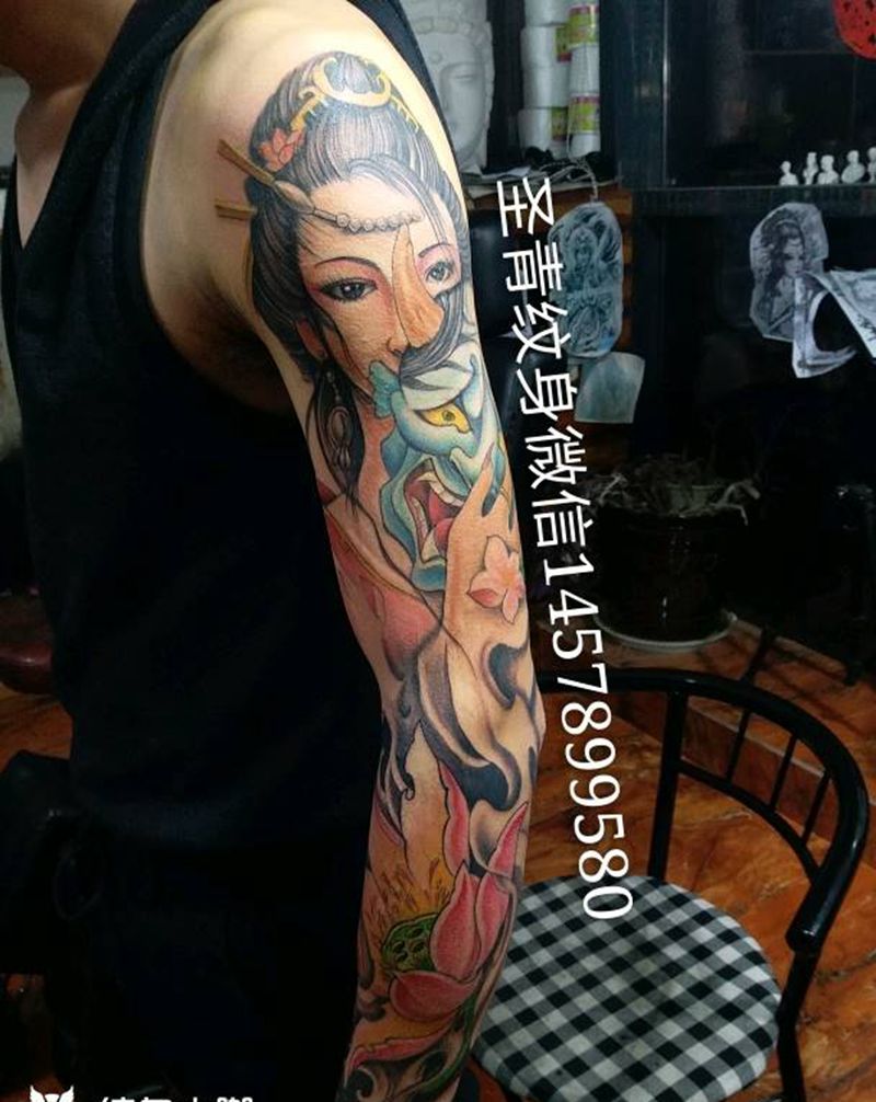 彩色纹身完成喜欢约我纹身图片