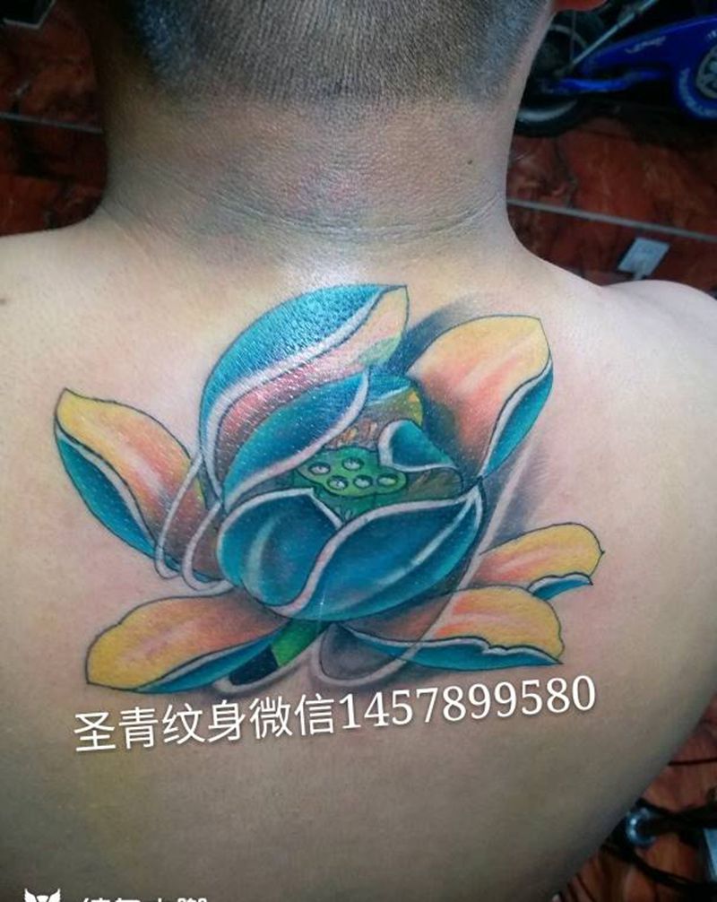 遮盖字母完成杠杠的纹身图片