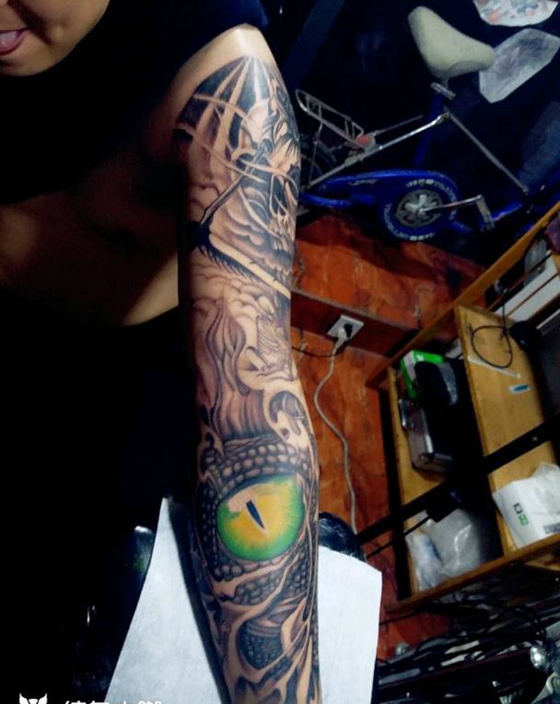 欧美花臂完成喜欢的约我纹身图片