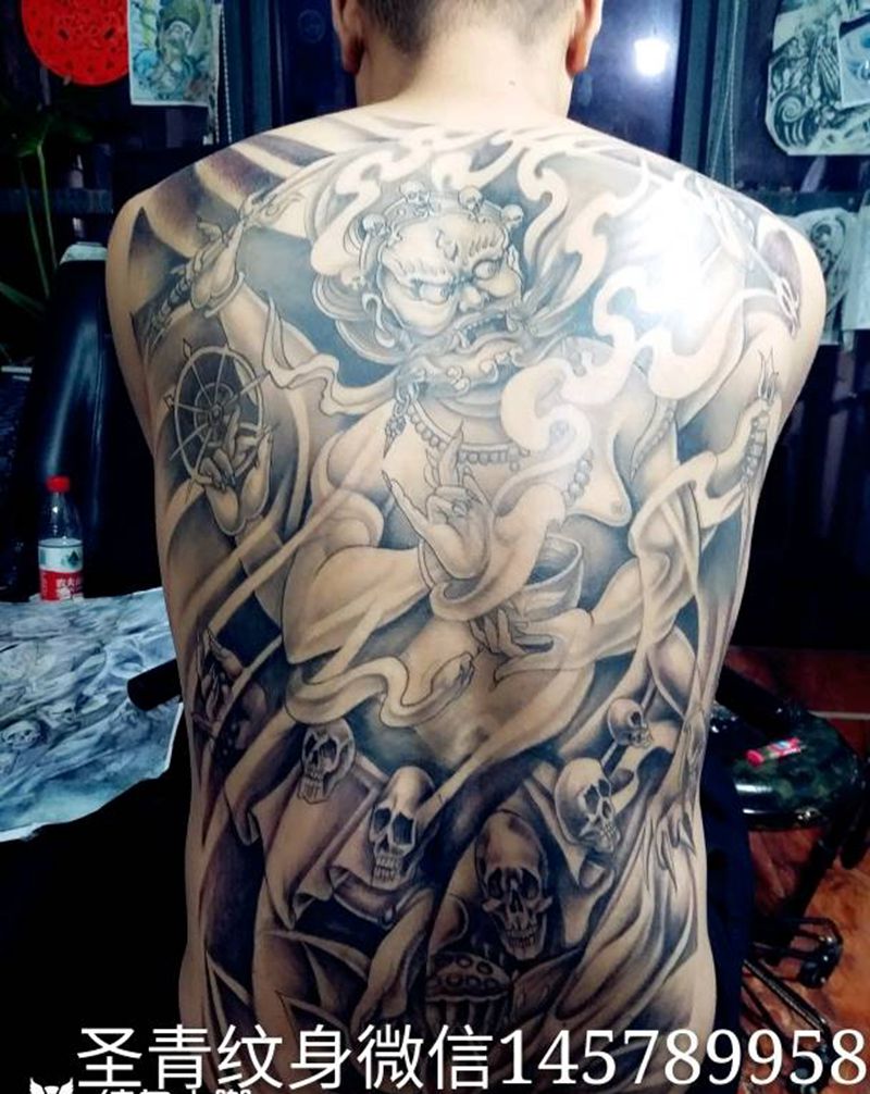 满背大黑天完成喜欢的约我纹身图片