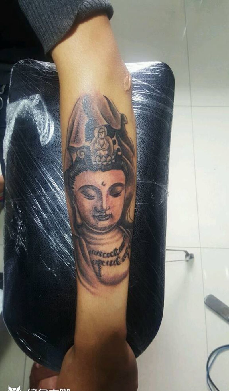800纹身图片_肩部腹部背部手臂腿部传统人物宗教观音成品纹身图案