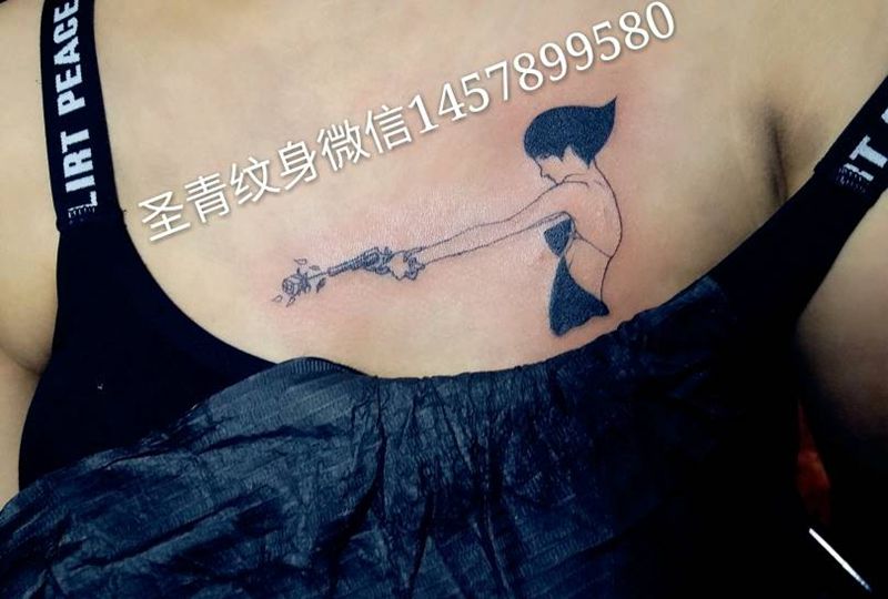胸口完成纹身图片