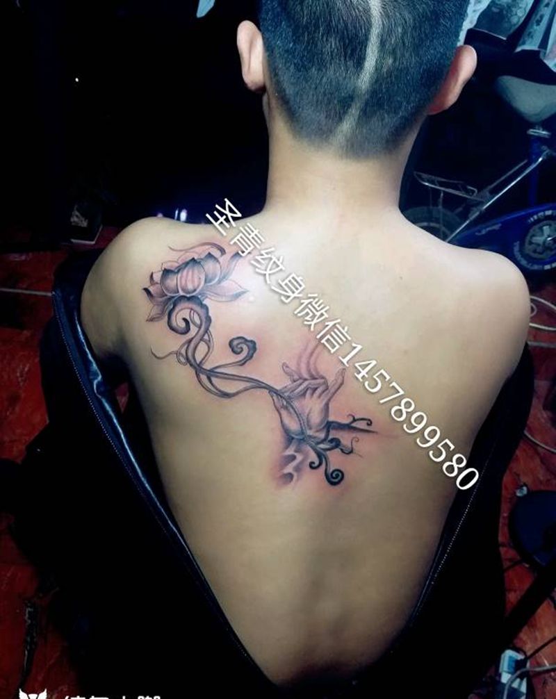 花完成纹身图片