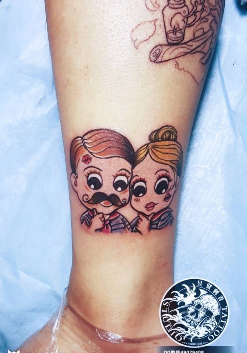 结婚照纹身图片_腿部Old SchoolNew School结婚照纹身图案