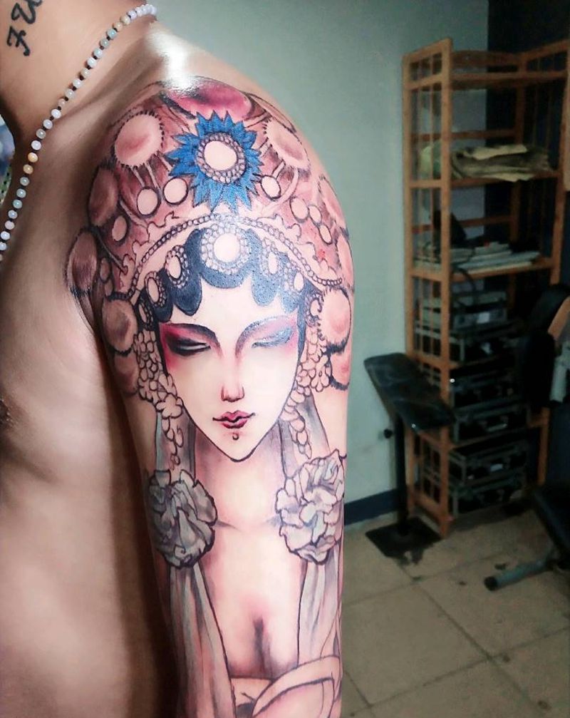 花旦纹身图片_手臂新传统纹身图案