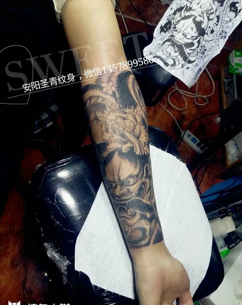 包小臂完成，喜欢的约我纹身图片