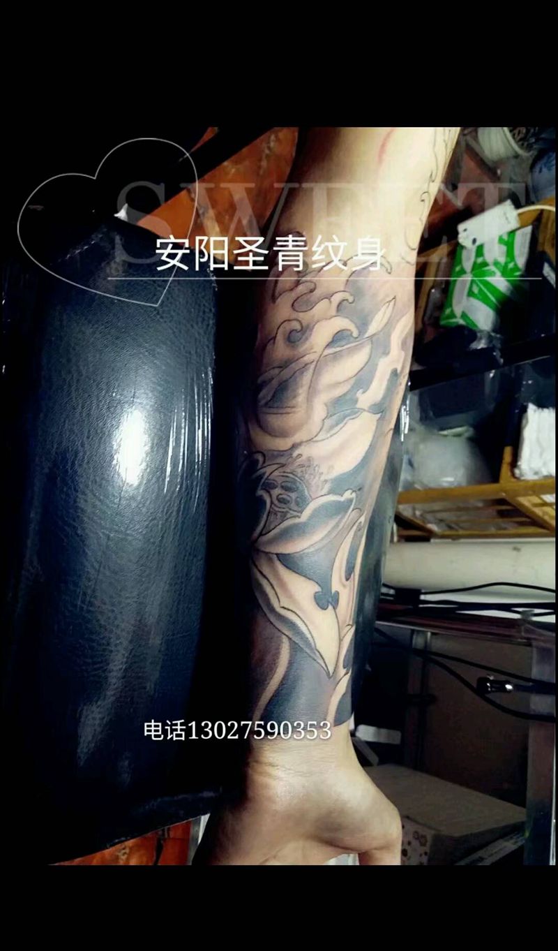 大小臂完成纹身图片