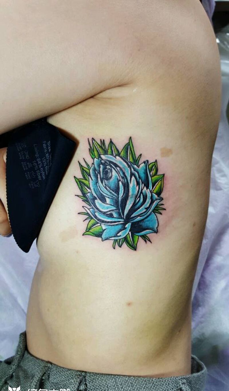 遮盖后纹身图片_胸部腹部腰部背部欧美清新植物成品纹身图案