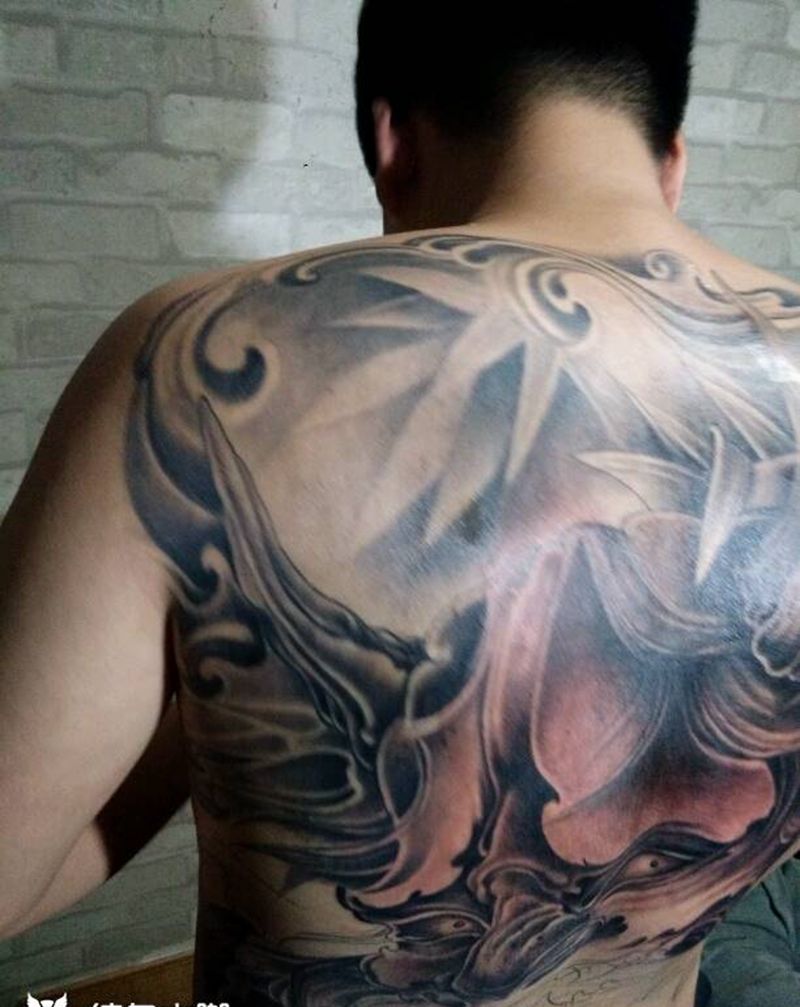 满背大般若未完成纹身图片