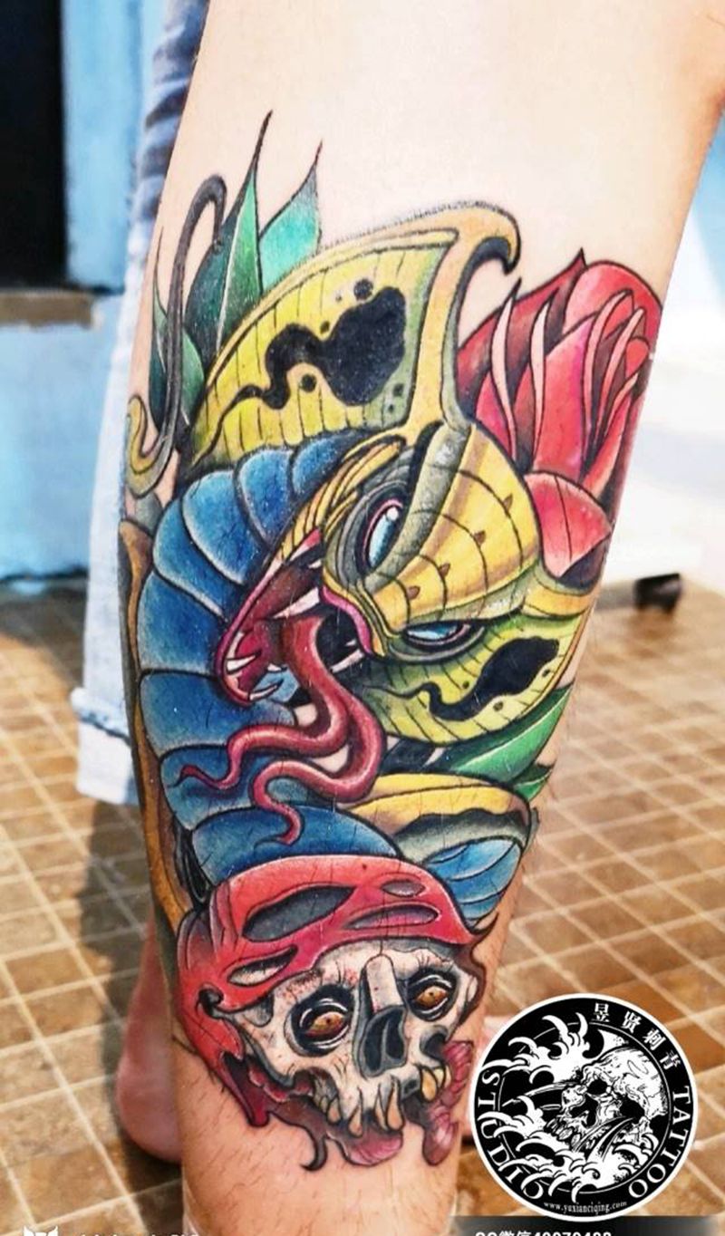 school 蛇纹身图片_腿部手臂Old SchoolNew School欧美重彩彩色 school蛇 骷髅纹身图案