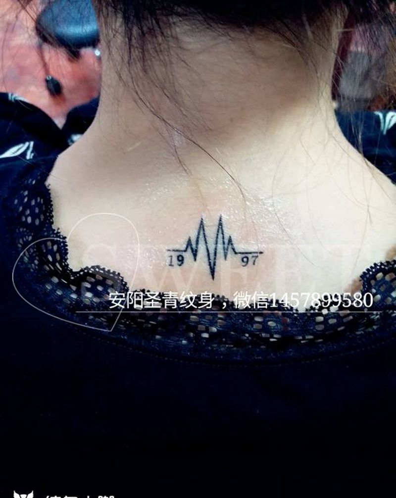 心电图完成纹身图片